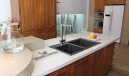 洗菜盆水龙头安装视频,洗菜盆水龙头安装步骤详解视频教程