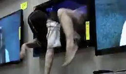 a片的视频,一场视觉与心理的冒险之旅